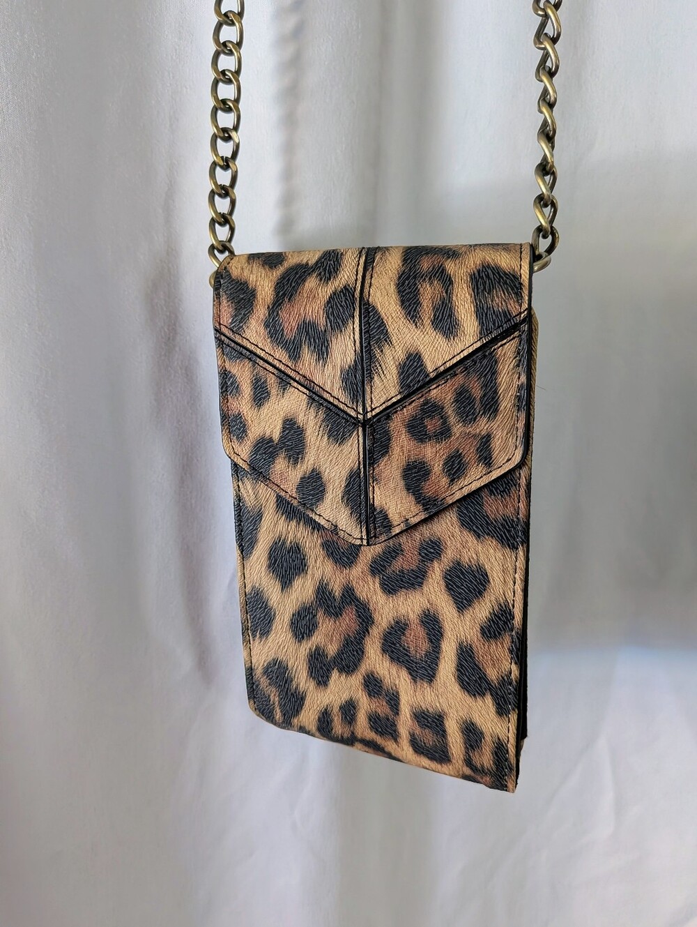 Maurices Leopard Print Crossbody Phone Bag